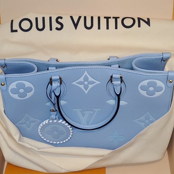 $SOLD OUT$Blue Tote & Lrg Pochette New w/ Box & Dustbag - Picture 12 of 16